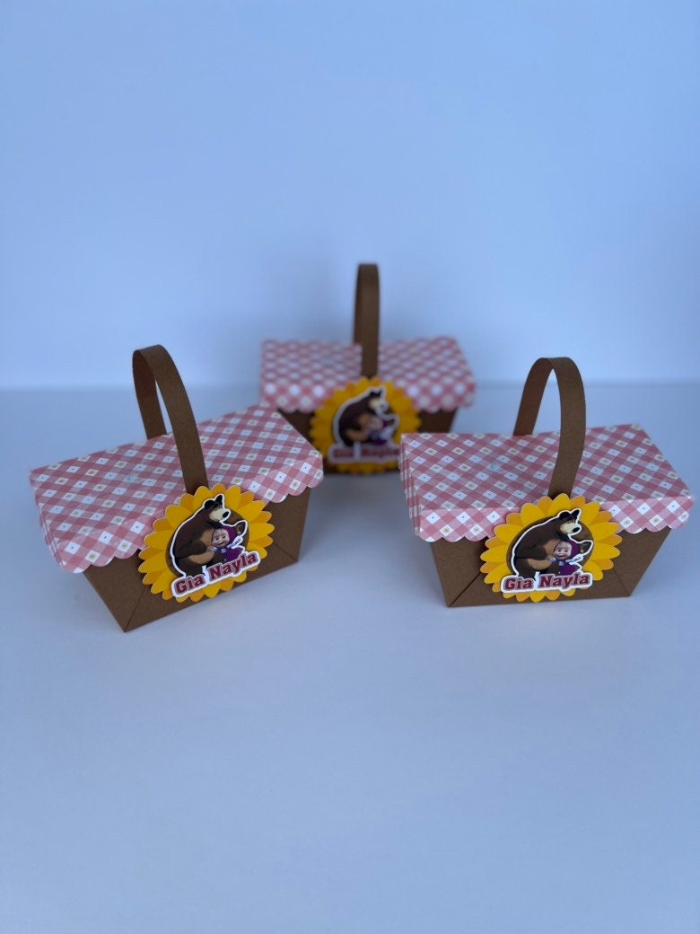 Masha and the Bear, Masha Birthday Party, Masha Favor boxes, Masha y el Oso, Bear and Masha, Candy boxes, Kids decorations,
